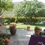 Pol Apartment *