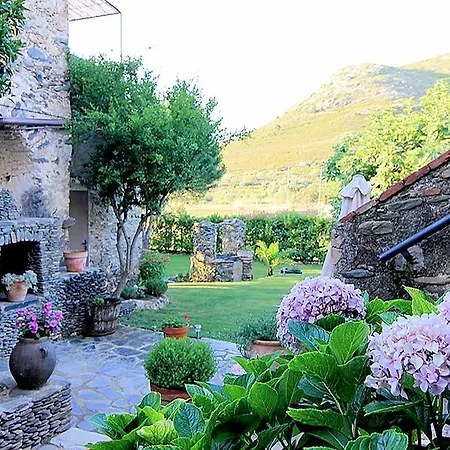 Pol Apartment Llanca